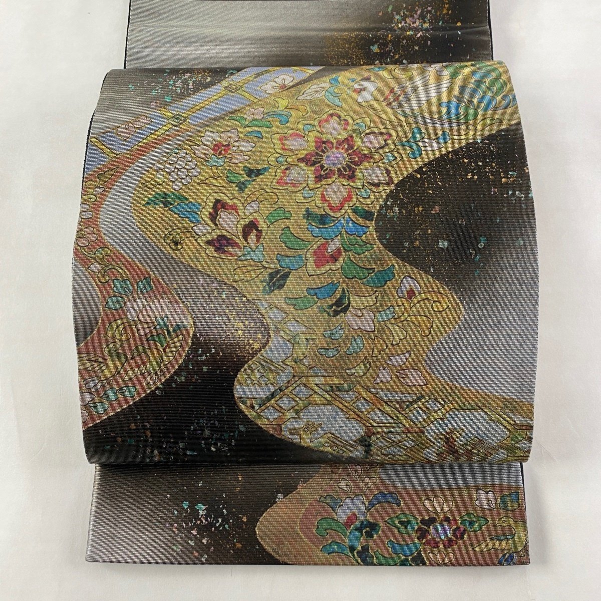 袋帯 美品 秀品 華文 鳥 螺鈿 箔 灰茶 お太鼓柄 正絹 【中古】 ☆☆☆ 袋帯 お太鼓柄 正絹 花食い鳥 茶色 人物