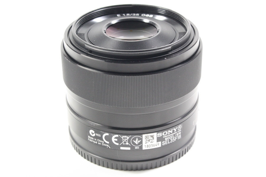 【 HORITA CAMERA 】B(良品) 2072 SONY E 35mm F1.8 SEL35F18 1803649 ソニー 単焦点 ミラーレス 明るいF値 Sony 35mm f&frasl;1.8 UV PCMag Focus