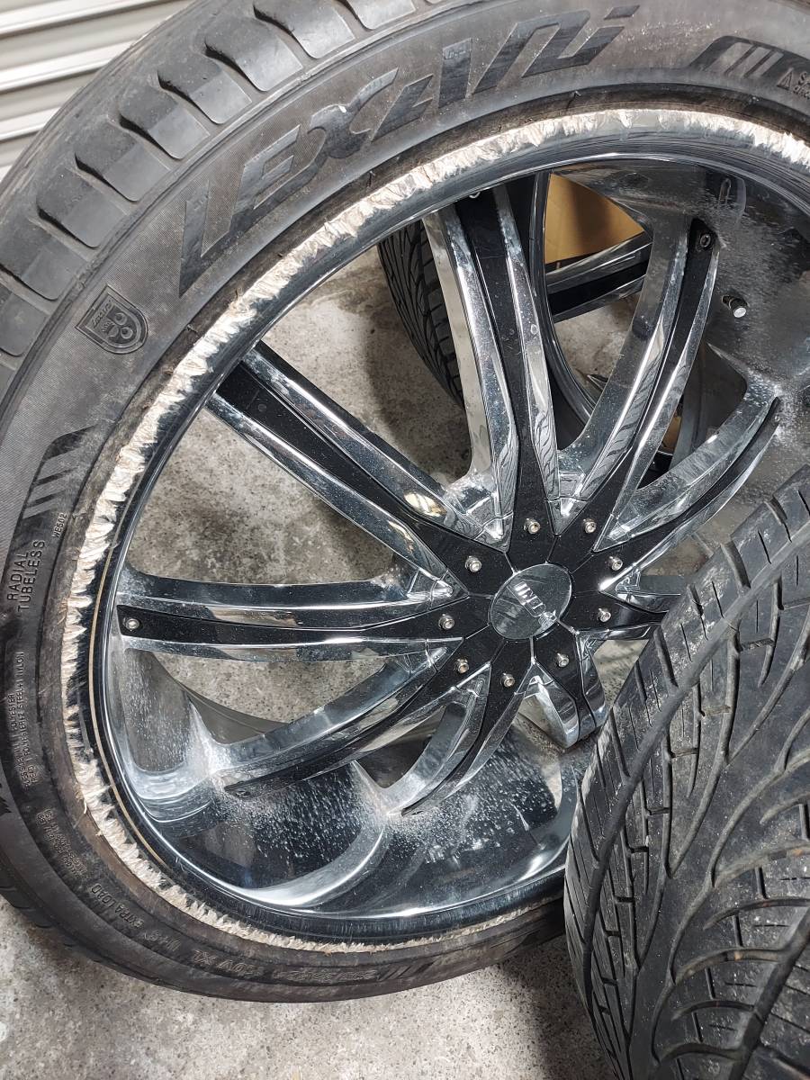 24インチ アメ車 6穴マルチPCD139,7・PCD135 エスカレード 