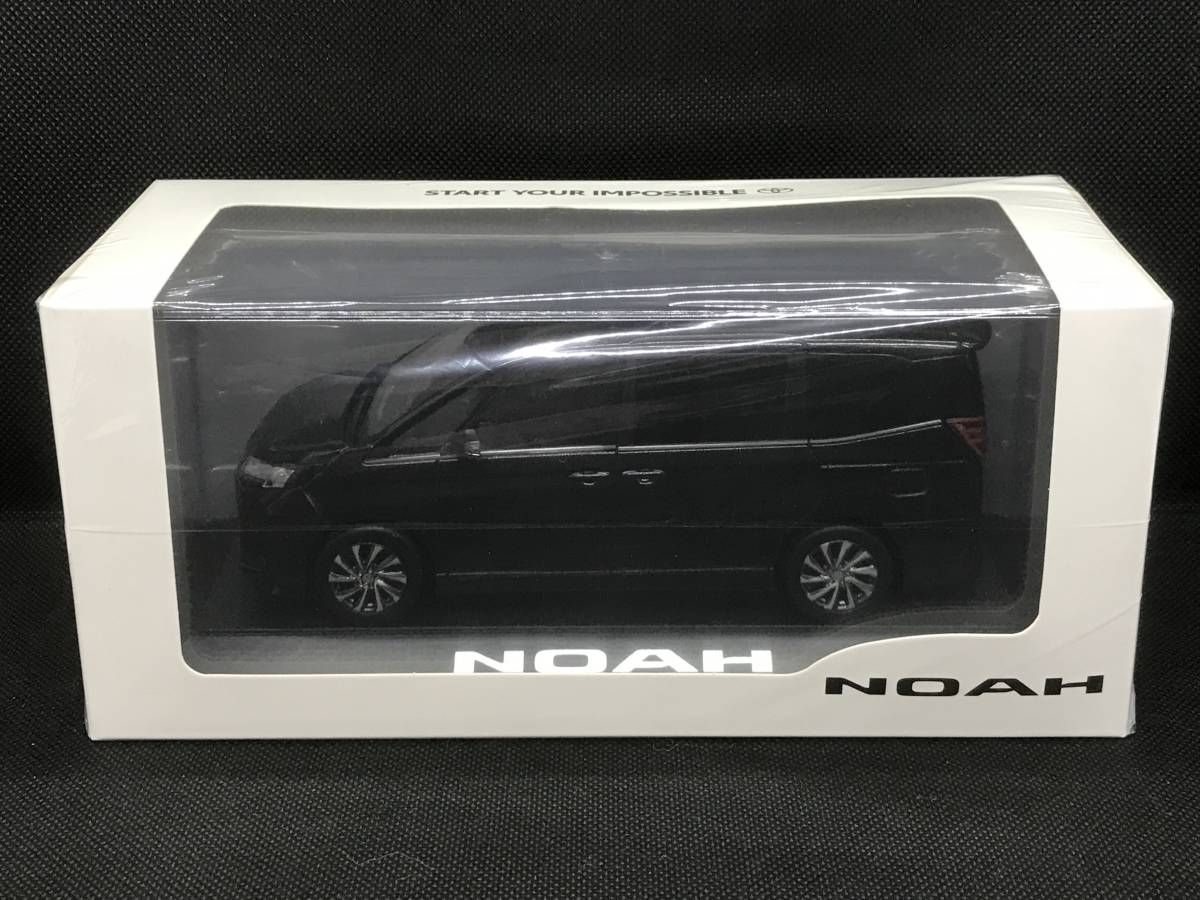 2022/1発売 非売品 新型 トヨタ ノア カラーサンプル 1/30ミニカー