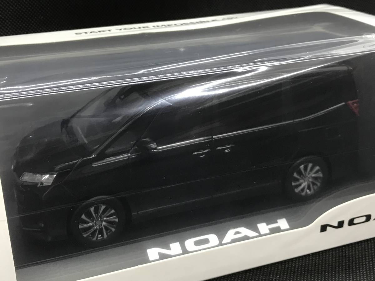 2022/1発売 非売品 新型 トヨタ ノア カラーサンプル 1/30ミニカー