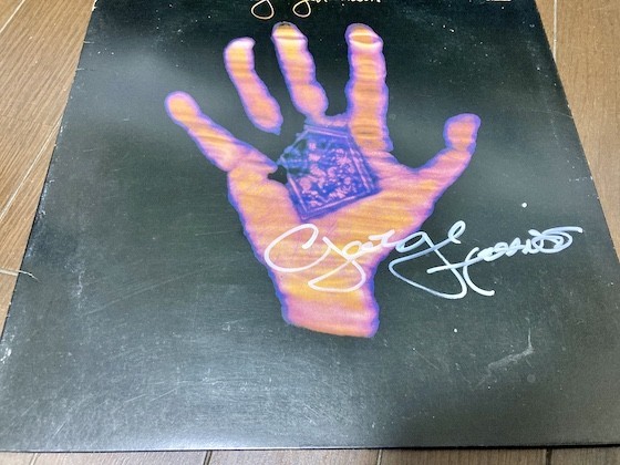 ジョージ・ハリスン George Harrison 直筆サイン入り LP レコード
