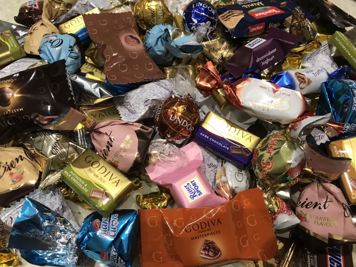 【新品，HOT】 1円スタート お菓子詰め合わせセット約100個リンツリンドール＆GODIVAゴディバチョコレート＆ショコラ生チョコ高級お買い得格安(セット、詰め合わせ)｜売買されたオークション情報、yahooの セット、詰め合わせ