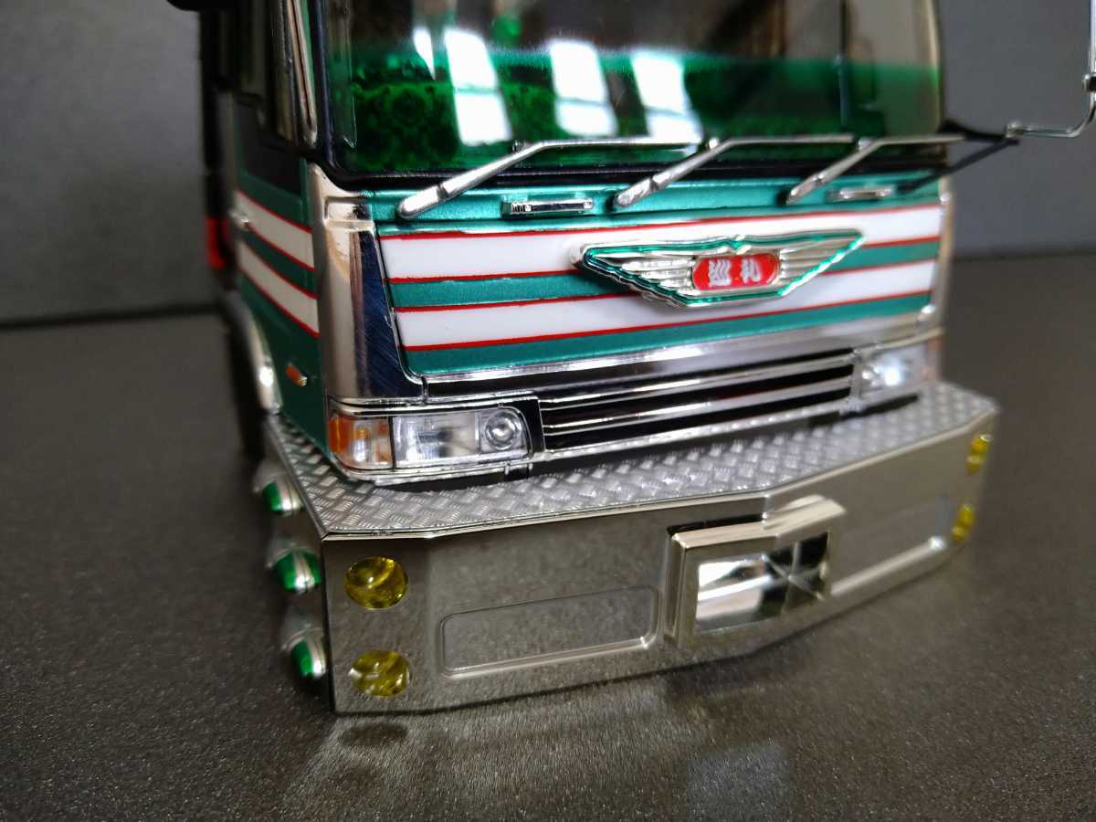 アオシマ　1/32 プロフィア　キャブ アオシマ 1/32 ヘビーフレイト 日野プロフィア テラヴィキャブのみ