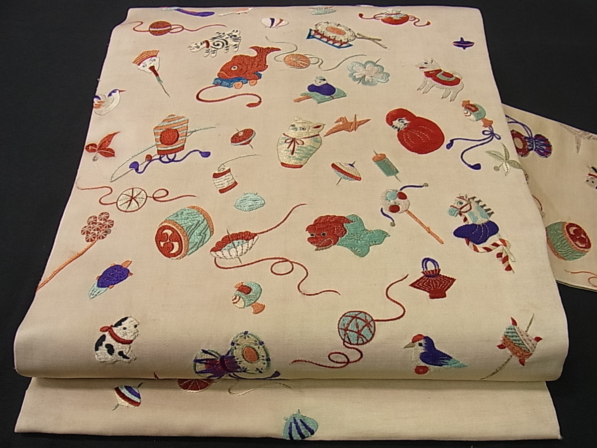 大正浪漫 アンティーク 豪華 刺繍帯￼ 百合 色繻子 大正浪漫 アンティーク 豪華 刺繍帯￼ 百合 色繻子