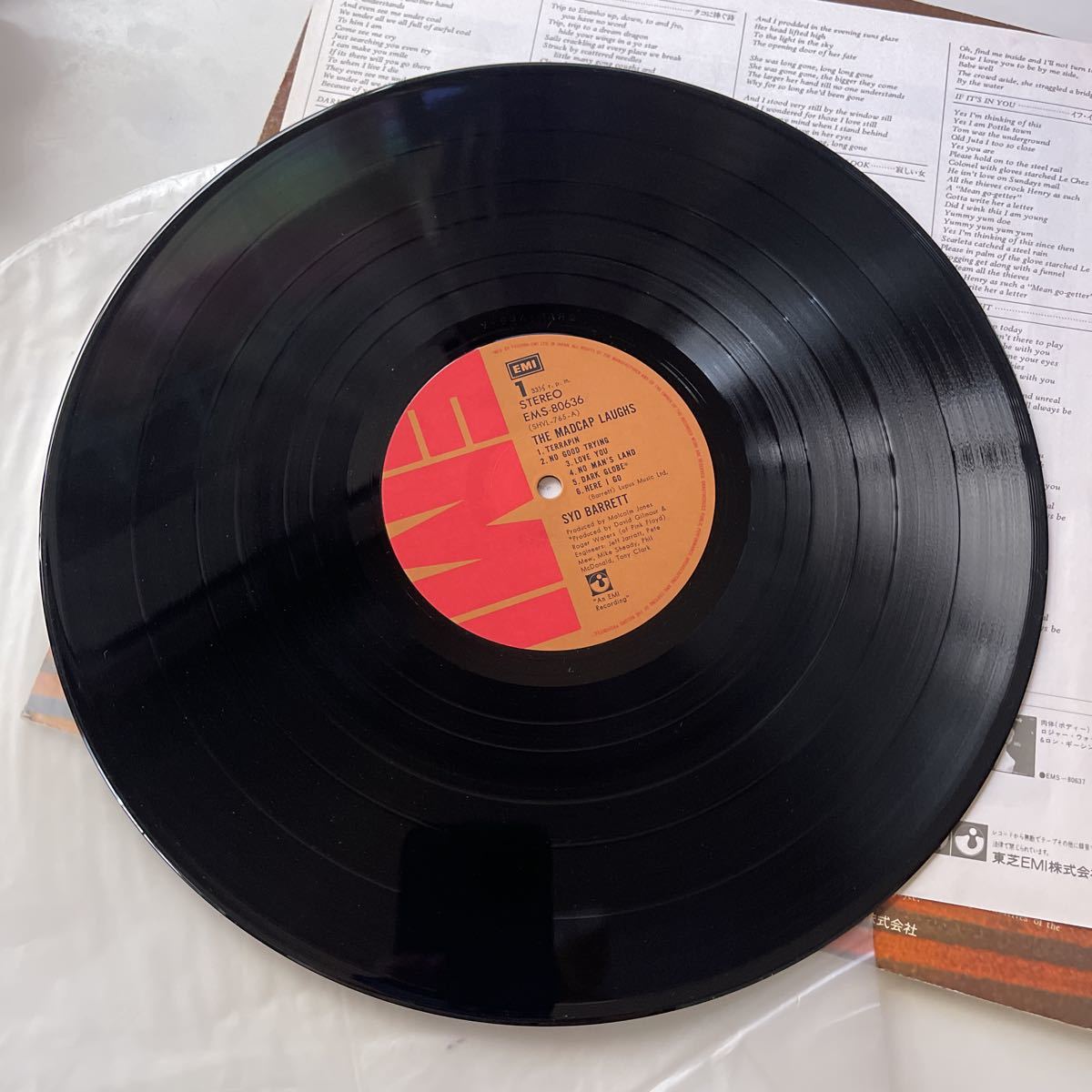 待望 Syd Barrett シド バレット The Madcap Laughs 帽子が笑う 不気味に Lp 12インチ Emi Ems Rock Catalasarenas Com