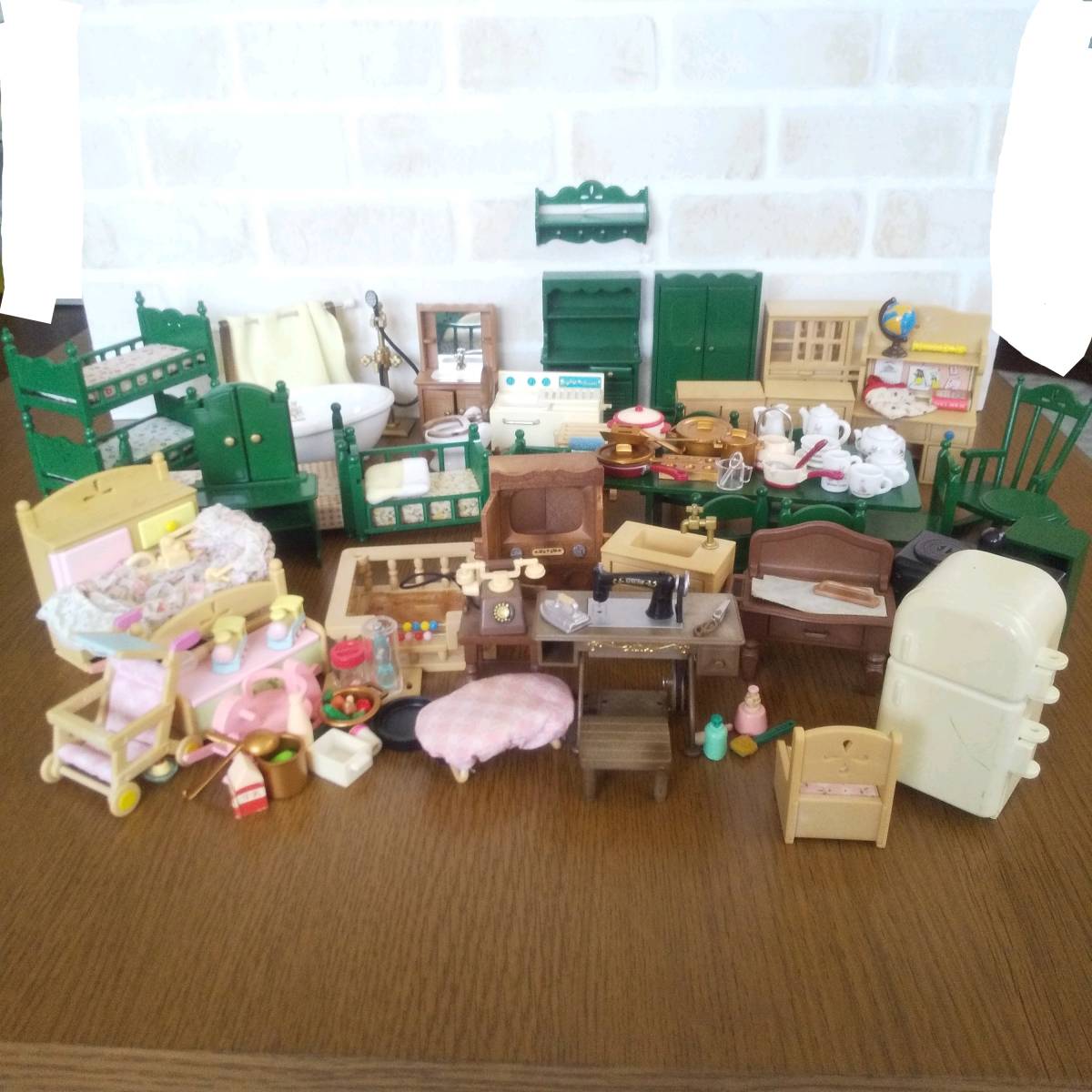 シルバニアくじ15点+いちごのアニバーサリーセット(欠品あり) シルバニアくじ15点+いちごのアニバーサリーセット(欠品あり