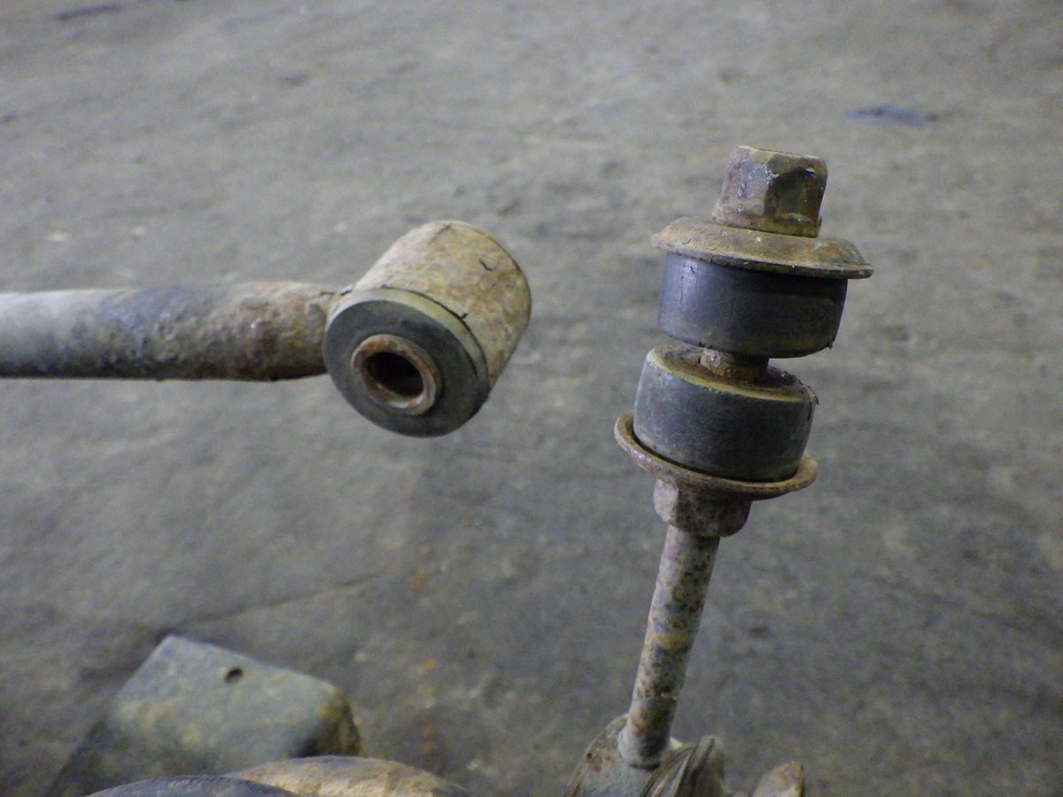 ジムニー JB23W リアアクスルホーシング・デフホーシング XC 4WD 27450  