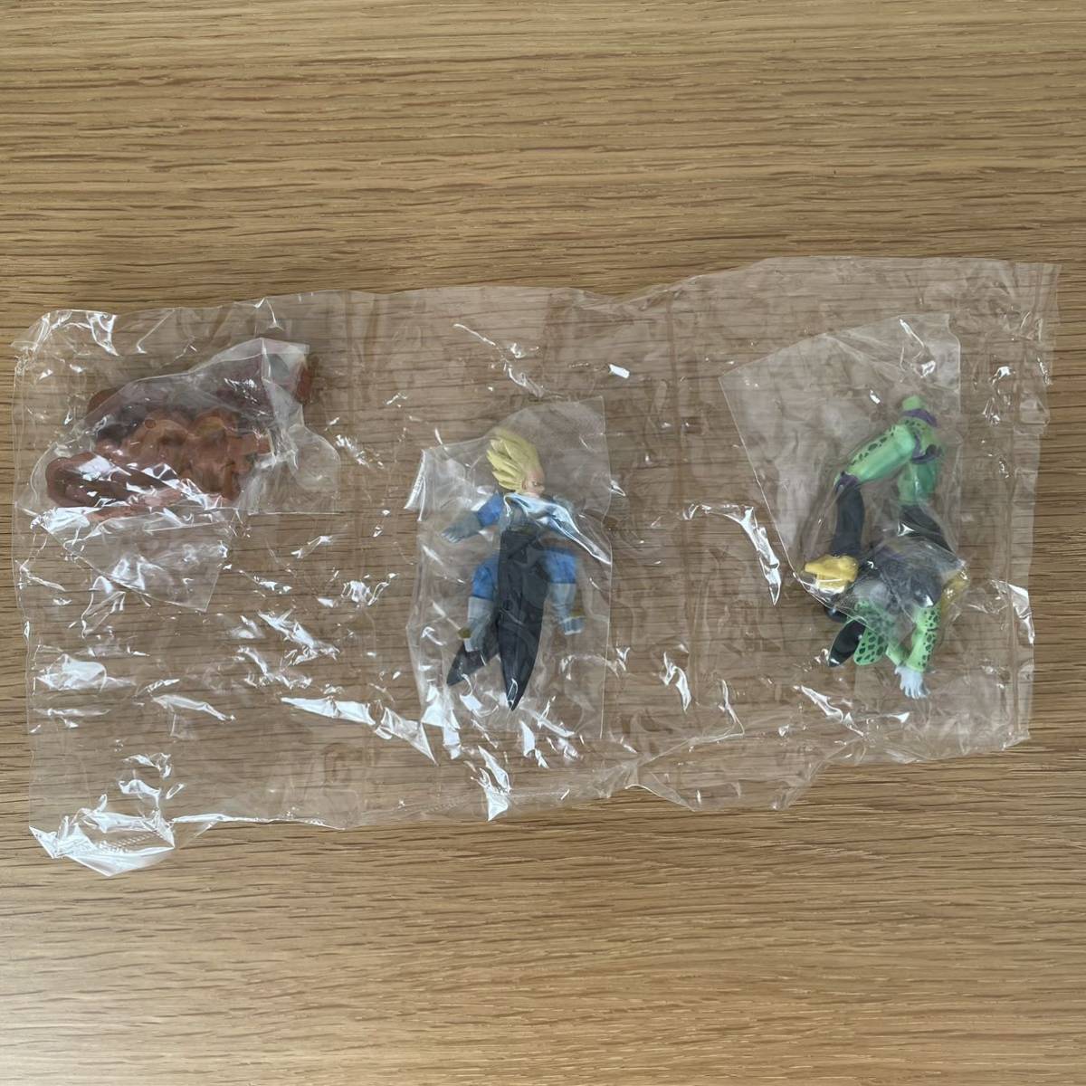 未開封 新品 ドラゴンボールカプセル・ネオ 帰ってきたセル編 完全無欠 