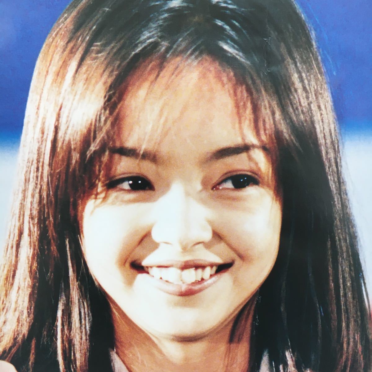 ポスター010 安室奈美恵 ポスター 縦84㎝×横59㎝ 健康的 若い頃の