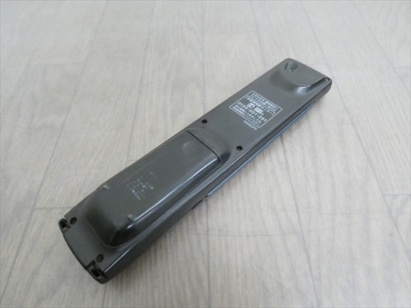 1TB☆13年☆シャープ/SHARP/AQUOS☆HDD/BDレコーダー☆BD-W1500☆リモコン付☆2番組同時録画☆3D対応機 管SB5672 シャープ AQUOS 1TB 2番組同時録画 1TB☆シャープ 2番組