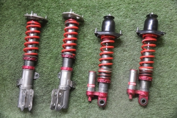 【大人気，品質保証】 傷や汚れあり 車高調 戸田レーシング FIGHTEX ダンパー トヨタ WiLL ZZE128(サスペンションキット（一式）)｜売買されたオークション情報、yahooの商品情報をアーカイブ公開 - オークファン サスペンションキット（一式）