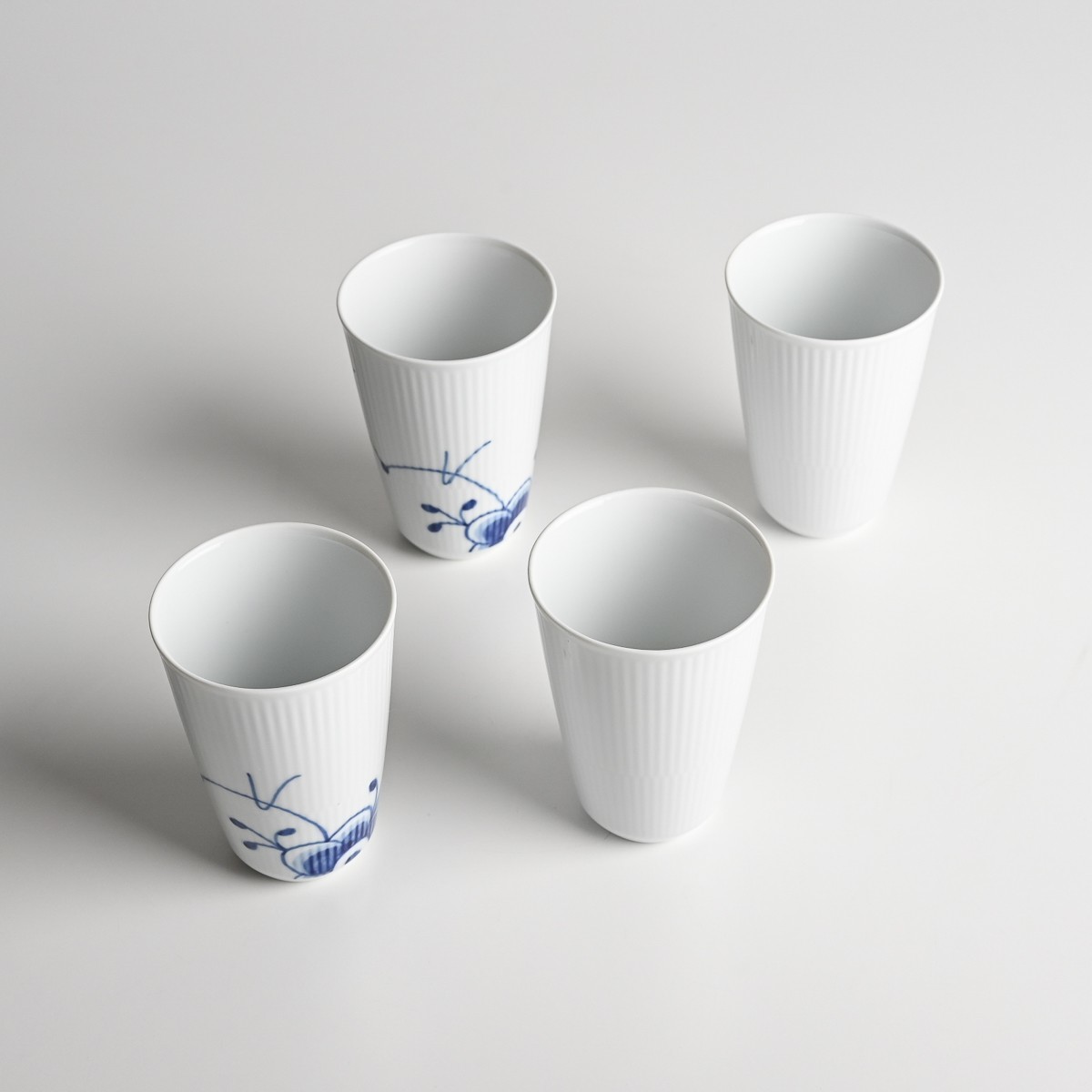ROYAL COPENHAGEN タンブラー 計4客 450 ブルーフルーテッド メガ 無地 