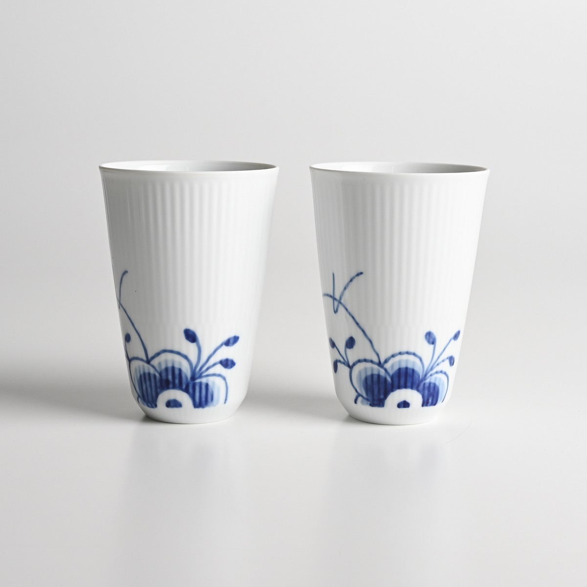 ROYAL COPENHAGEN タンブラー 計4客 450 ブルーフルーテッド メガ 無地 