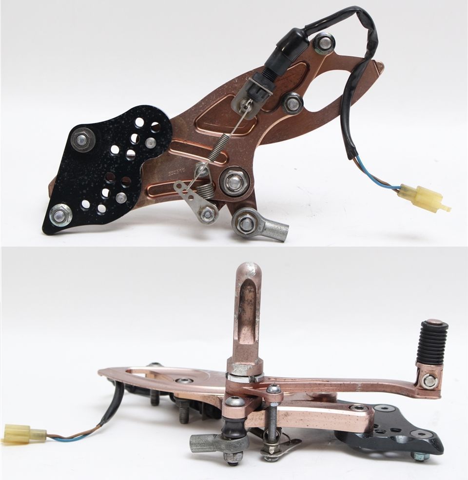 ZX-12R A型◇社外バックステップ BEET◇ZXT20A-018