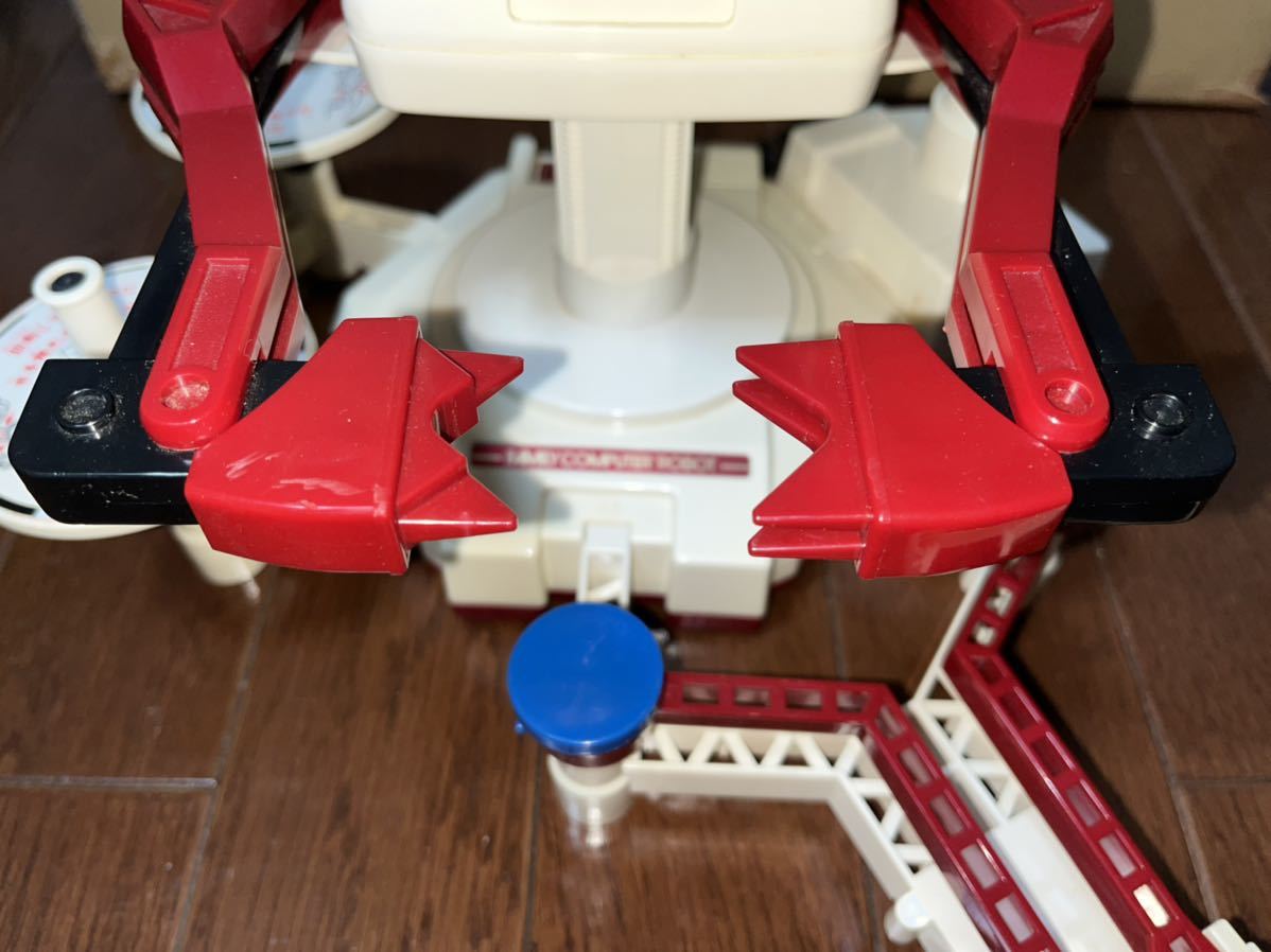 ファミリーコンピュータロボット +ジャイロセット+オマケ 【公式通販】