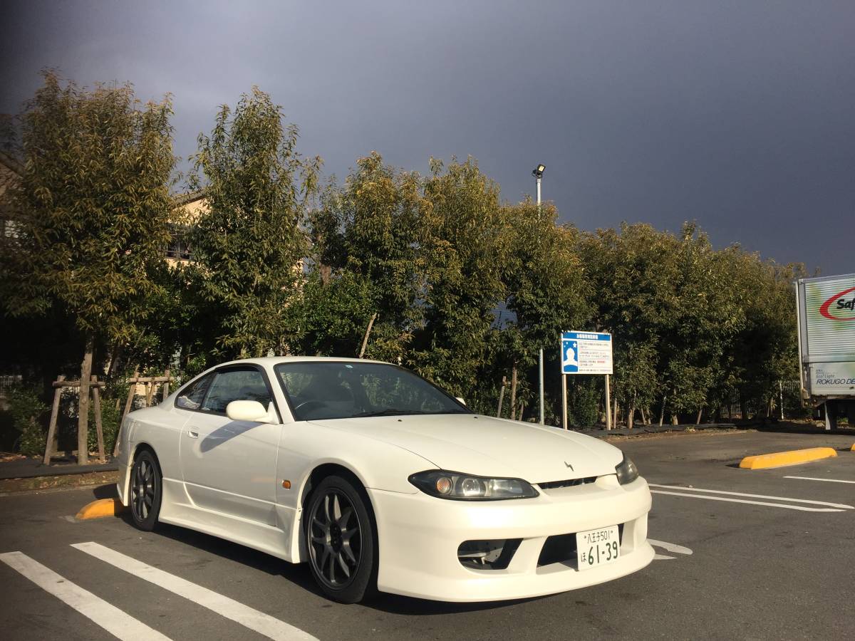 S15 スペックS シルビア（日産）の価格・スペック情報{平成11年1 