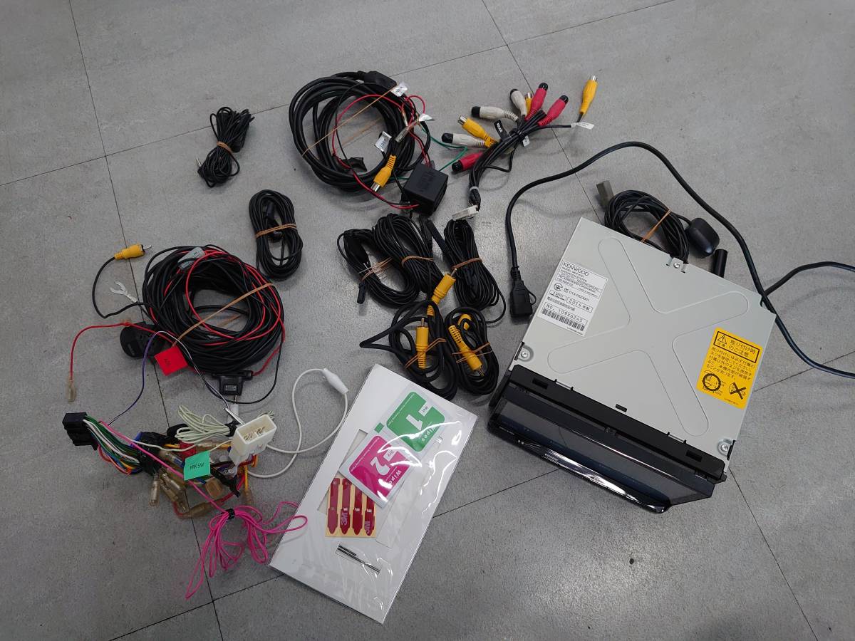 KENWOOD ケンウッド MDV-X701 最新地図 新品バックカメラ付フルセット KENWOOD ケンウッド MDV-X701 最新地図 新品バックカメラ付フルセット