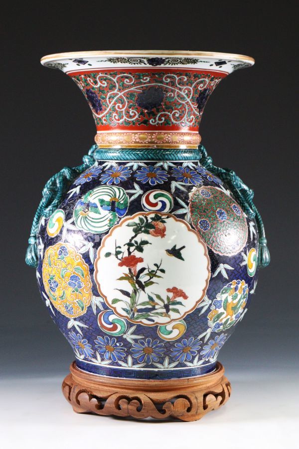 有田工芸 金龍窯 博山作 色絵磁器飾壺 高さ118cm 銘入