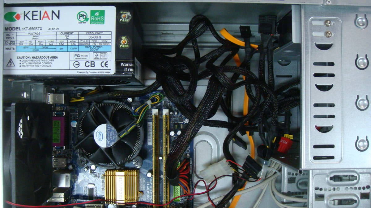 ★送料込★AQTIS AC420-55B GIGABYTE GA-G31M-ES2L Q8400 Win10(64Bit) 300GB 4GB KEIAN KT-550BTX 550Wに交換