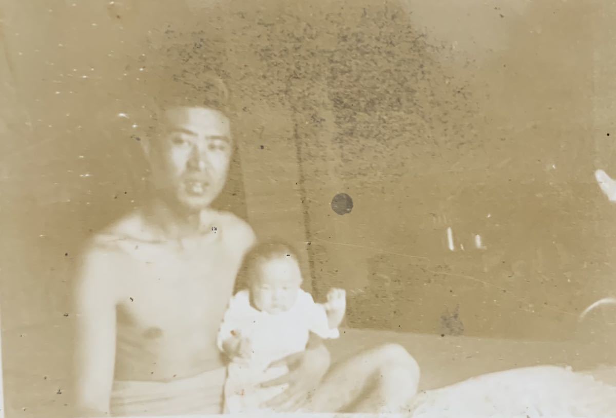 戦前 親子 古写真 9枚 女性 男性 子供 赤ちゃん 抱っこ 美人 美女 美少女 着物 和服 集合 昭和 家族 歴史 大日本帝国 白黒写真 987 その他 売買されたオークション情報 Yahooの商品情報をアーカイブ公開 オークファン Aucfan Com