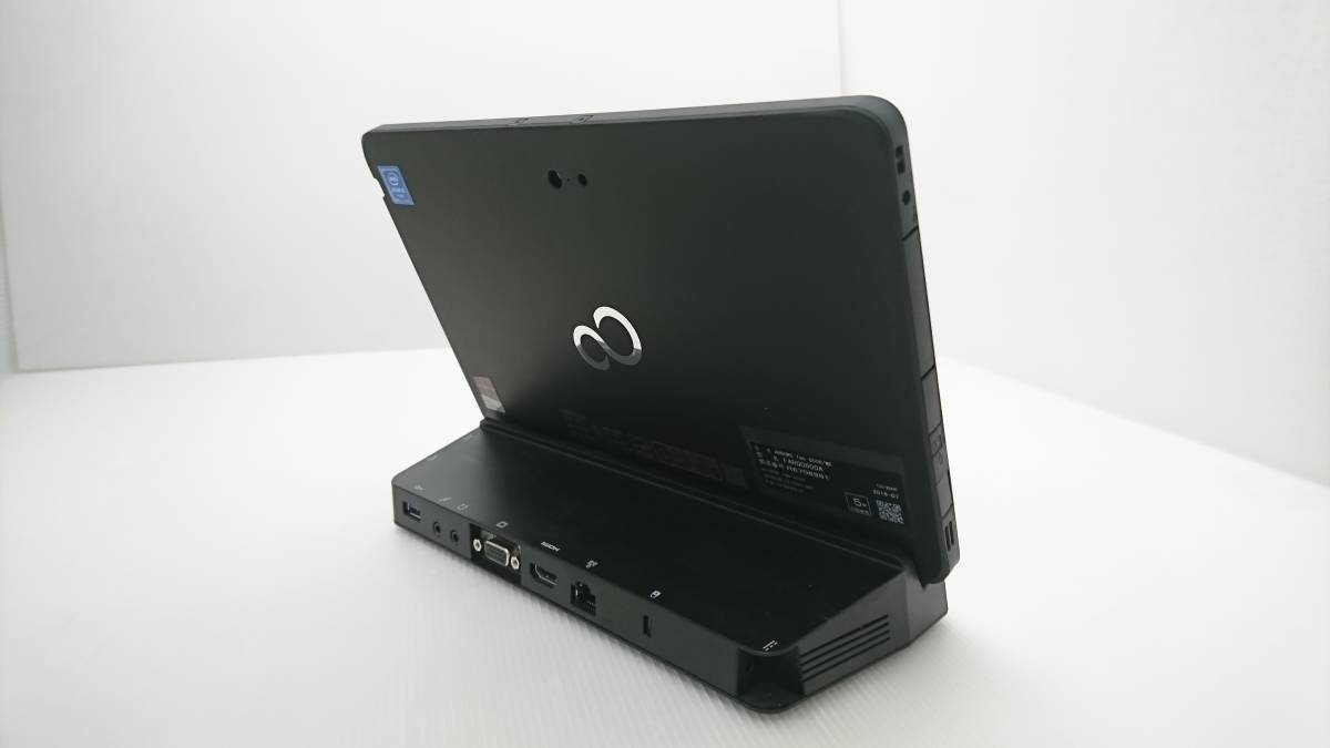 高速SSD Windows10 搭載 美品 10.1型 富士通 Q506/ME タブレット Atom 