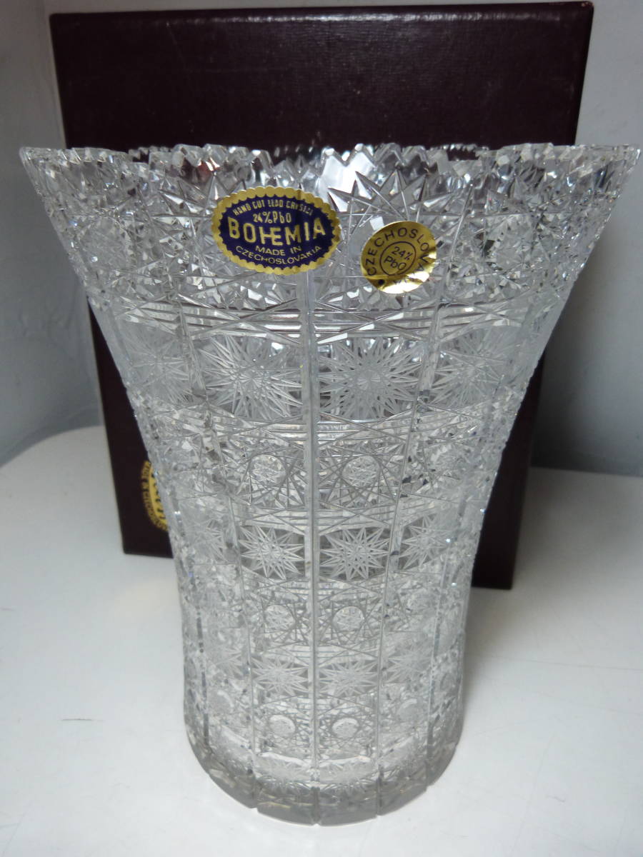 ボヘミアグラス 花瓶 高さ約25cm 【正規取扱店】