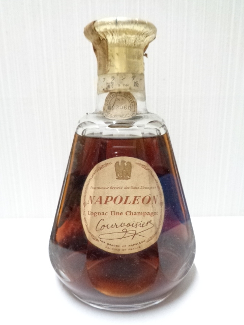 クルボアジェ ナポレオン COURVOISIER NAPOLEON バカラ コニャック