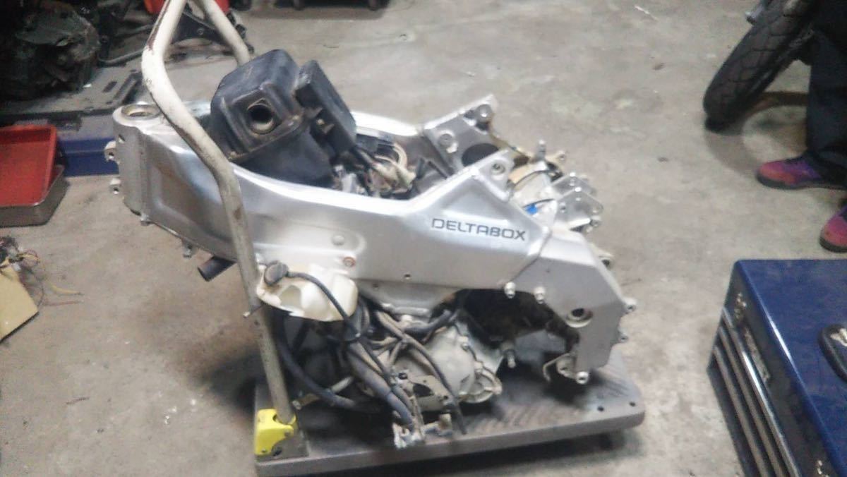 TZR250 3MA エンジン 書類付きフレーム