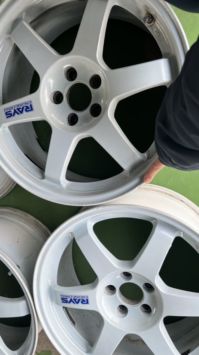 レイズ RAYS TE37 無印 17インチ PCD100 5H 8J +35 ZN6 ブレンボ逃げ 