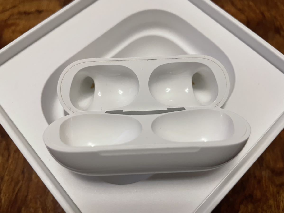 【1円スタート】Apple純正 AirPods Pro MWP22J/A 充電ケース lightening USB-Cケーブル イヤホン無し 極美品 付属品 _3