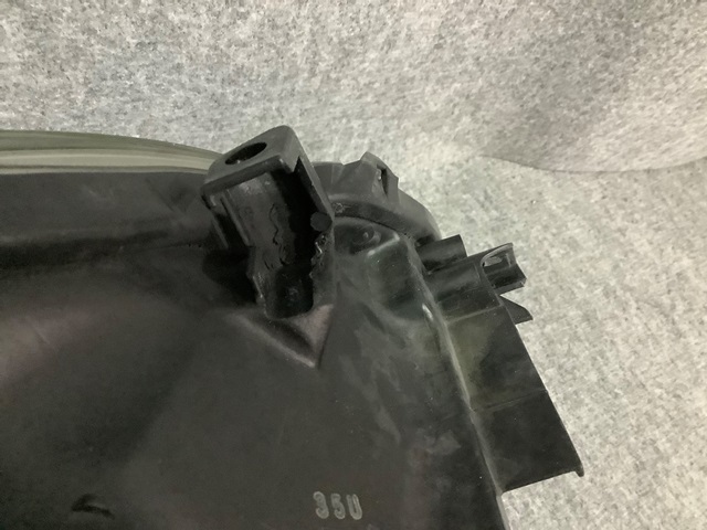 ☆3518-Y2 プリウス ZVW30 ヘッドライト HID 後期 左 ☆ ライト トヨタ