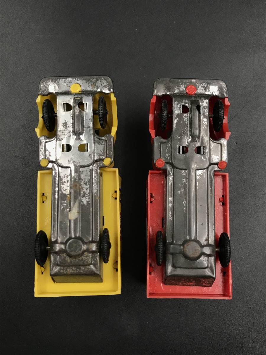 当時物ブリキ郵便トラック フリクション２台セット 当時物ブリキ郵便トラック フリクション2台セット Chevrolet Z-28 箱