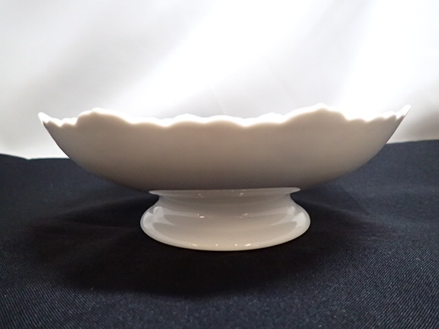 2185[K]*綺麗*【ROYAL COPENHAGEN/ロイヤルコペンハーゲン】ホワイトフルーテッド ハーフレース コンポート ケーキ皿 足付き ボウル ロイヤルコペンハーゲン（Royal ROYAL ロイヤル グリーンフルーテッド コペンハーゲン250周年を祝う、自信と未来への展望に満ちた プレート」の人気商品一覧