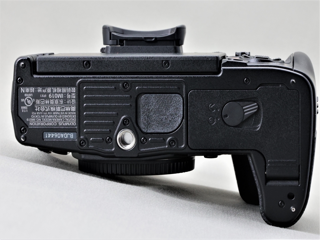 【中古・美品】OLYMPUS OM-D E-M1 Mark III　ブラック　ボディ Olympus Mark E-M1 Amateur Battery BCH-1