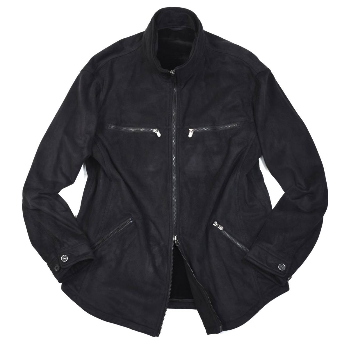 最高級 ARMANI / アルマーニ 贅沢な佇まいの「とろける質感」の 