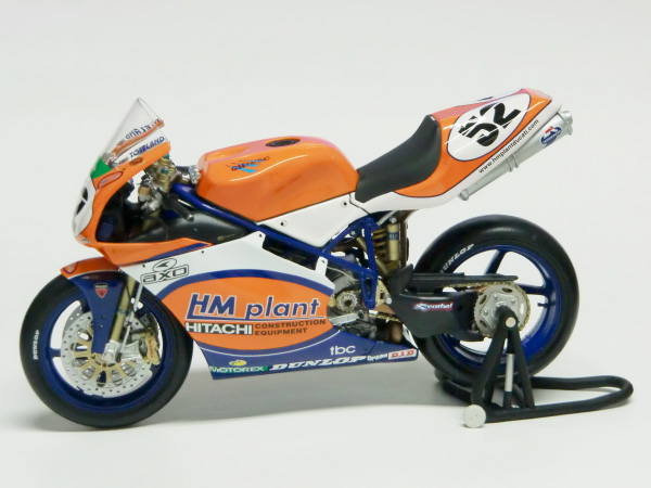 MINICHAMPS 1/12 Ducati 998 F01 SUPERBIKE 2002 JAMES TOSELAND