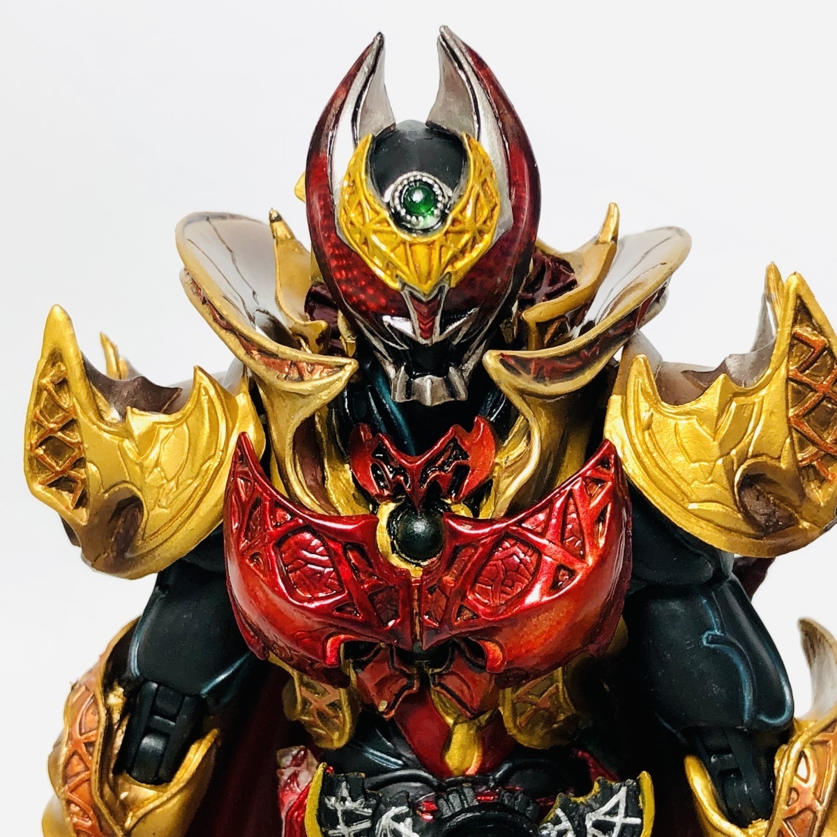 ジャンク S.I.C. 仮面ライダーキバ エンペラーフォーム(仮面ライダー 