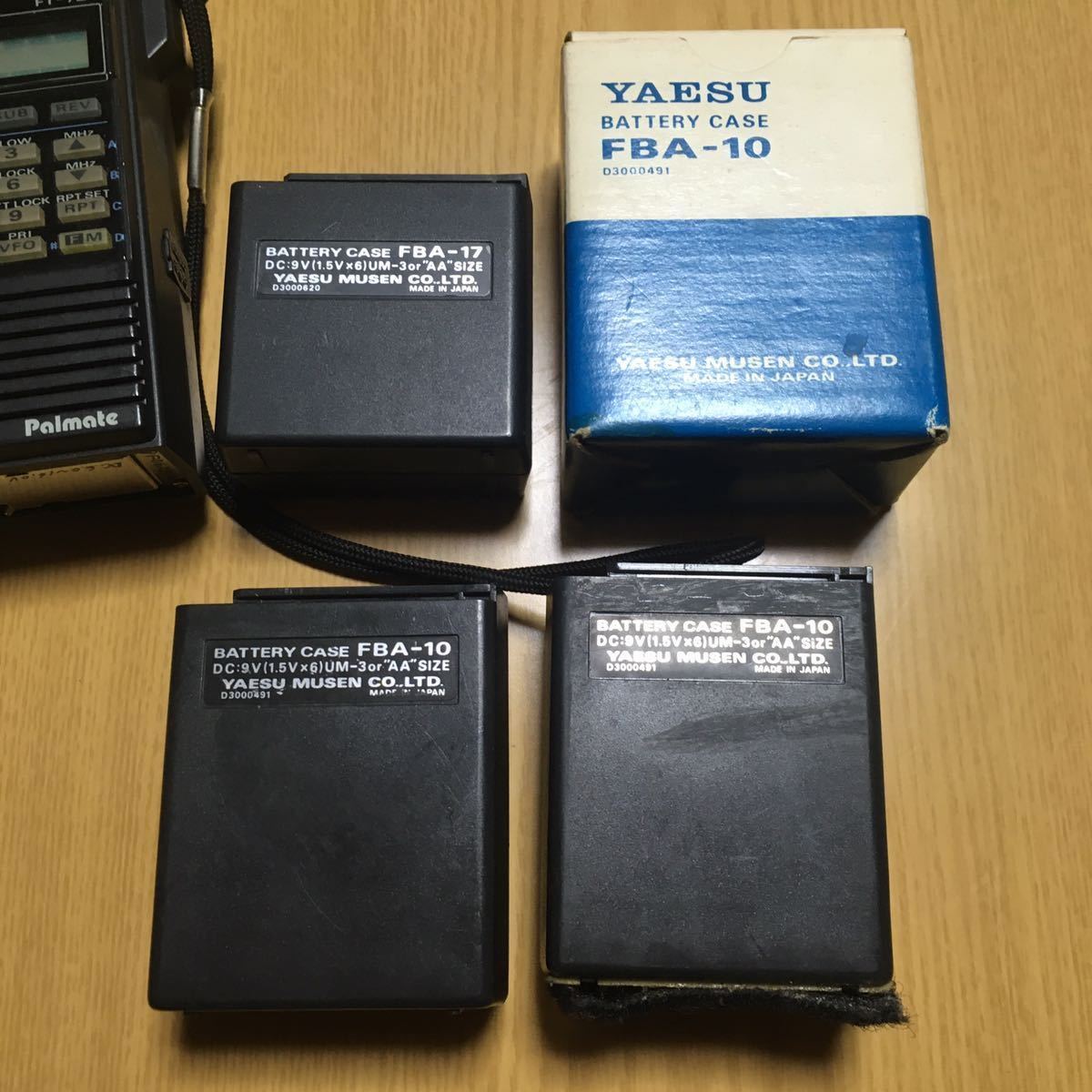 ジャンクYAESU144/430Mhz FMハンディトランシ-バ-FT-728,電池ケ-ス×3