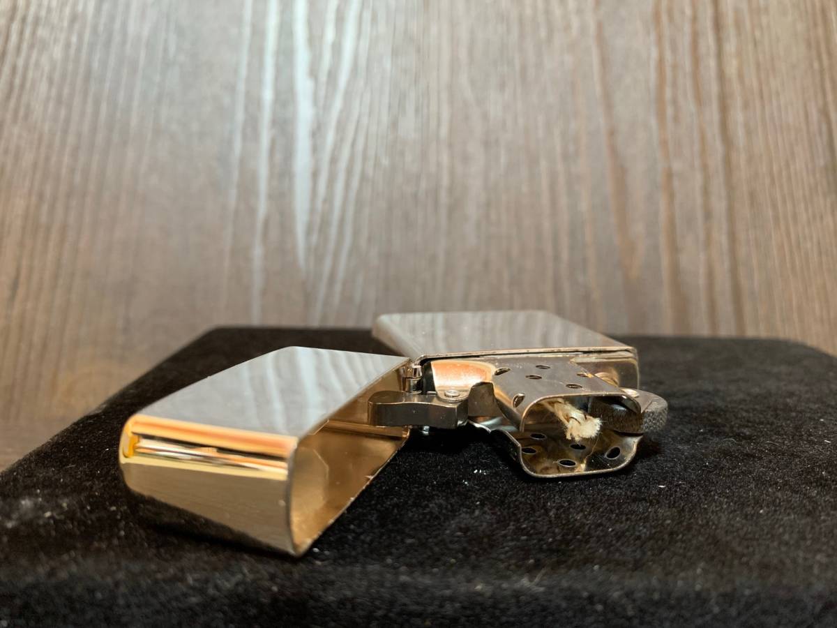 大量出品中!!【希少】未使用/非売品 2000年製 Zippo 