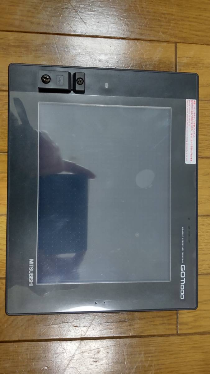 三菱 タッチパネル GOT1000 (型式GT1562-VNBA)