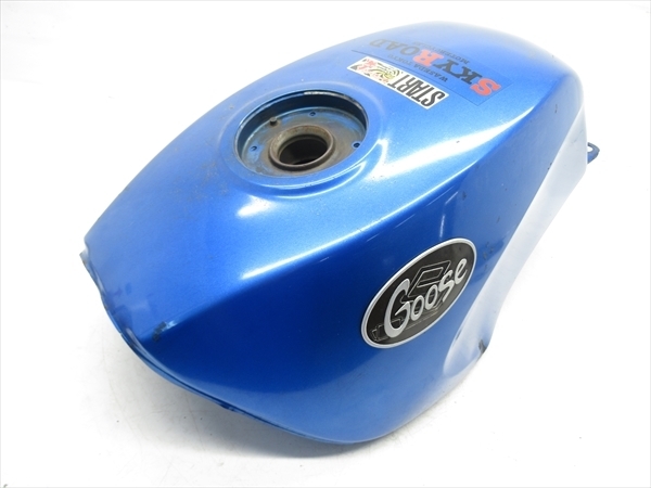 F1R4-0218 スズキ グース350 燃料タンク フューエルタンク 純正品