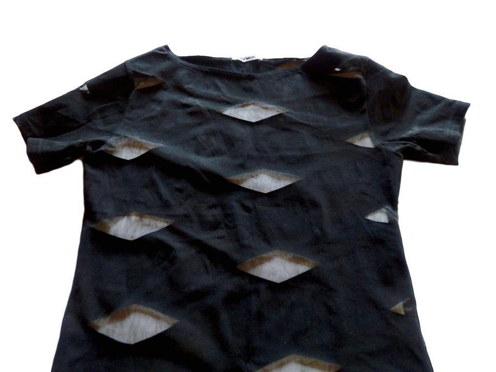 送料無料】 ISSEY MIYAKE・イッセイミヤケ・黒・トップス・カットソー 
