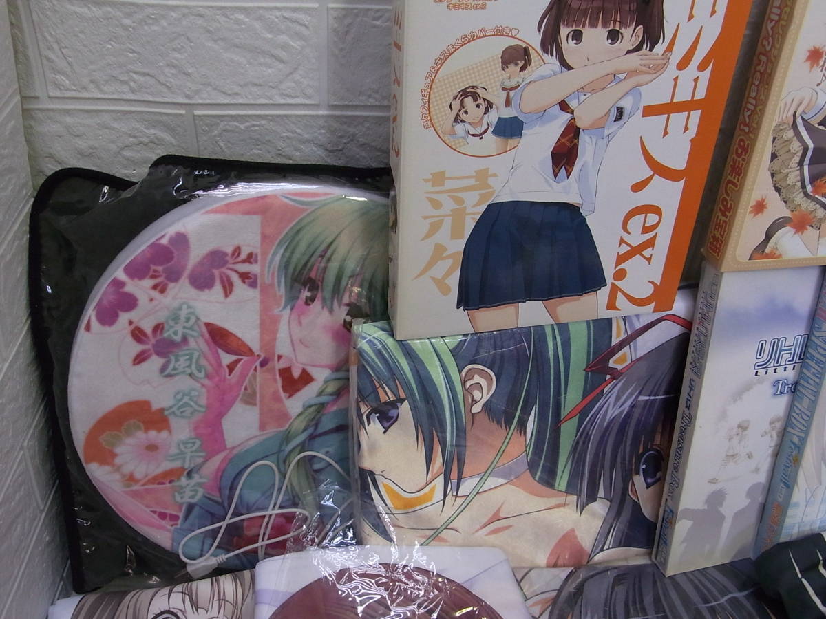 CC-35/1円～/美少女系アニメ・ゲームキャラクターグッズ/約60点/大量 