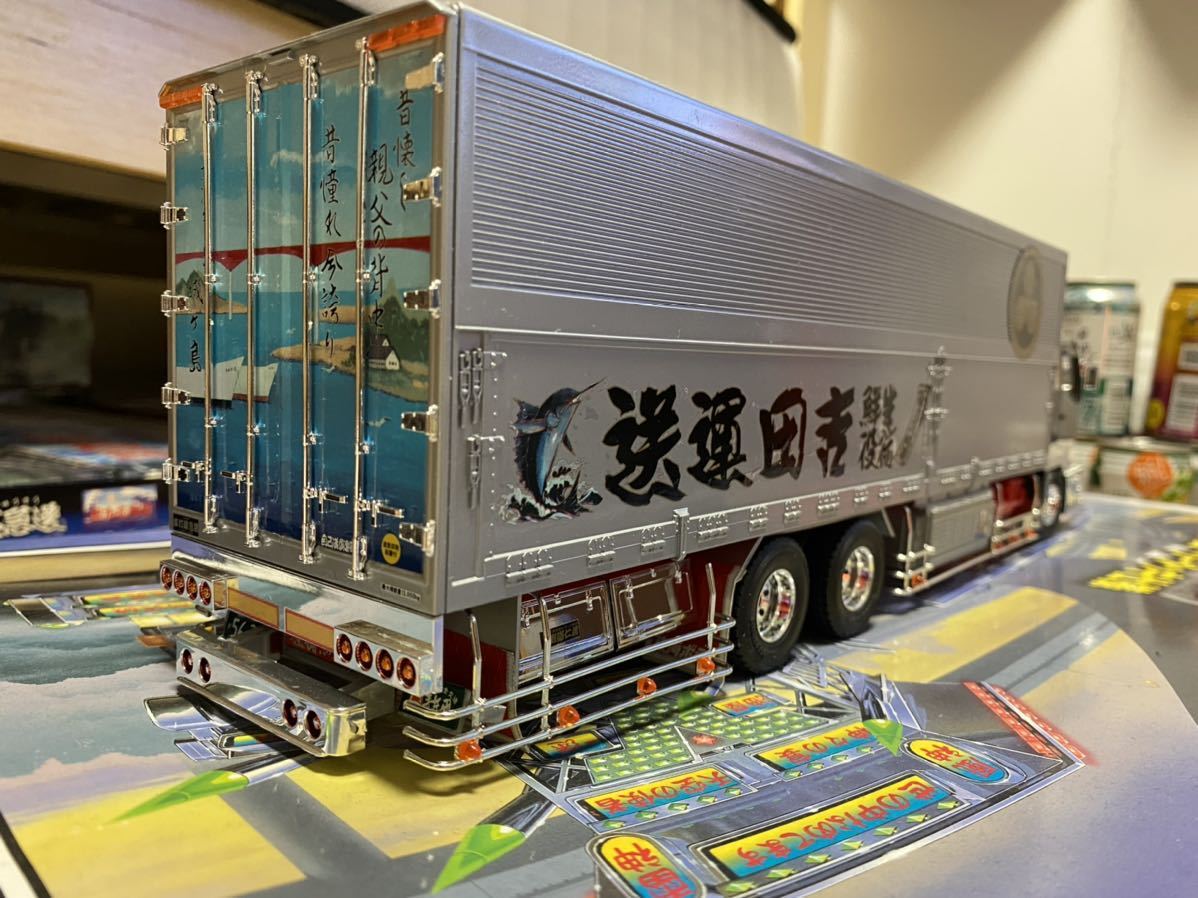 デコトラプラモデル完成品　1/32　スーパーグレート 1/32 デコトラ プラモデル プラモ アオシマ トラック スーパーグレート