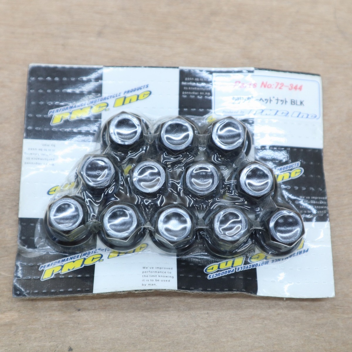 ★未開封　カワサキ Z1/Z2/Z750-1100 72-85 PMC 72-344 SMC シリンダーヘッドナット ブラック　220106MD0528 Z2 カワサキ 0 Z&frasl;KZ 81-5230 たゆまぬ改良で1970年代を生き抜いた名車:カワサキZ1&frasl;Z2の系譜