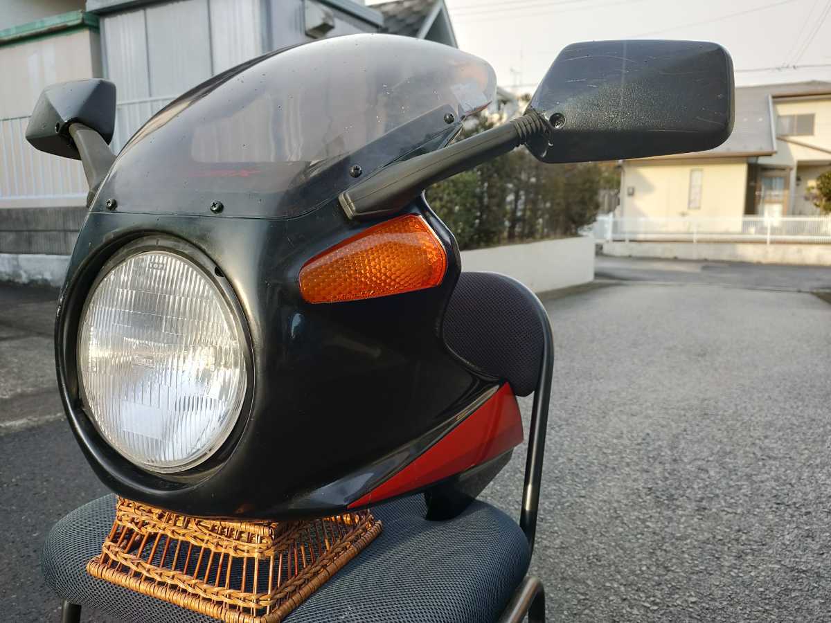 ホンダCBX125Fフロントカウルとフレーム一式 CBX125Fのレストアを開始