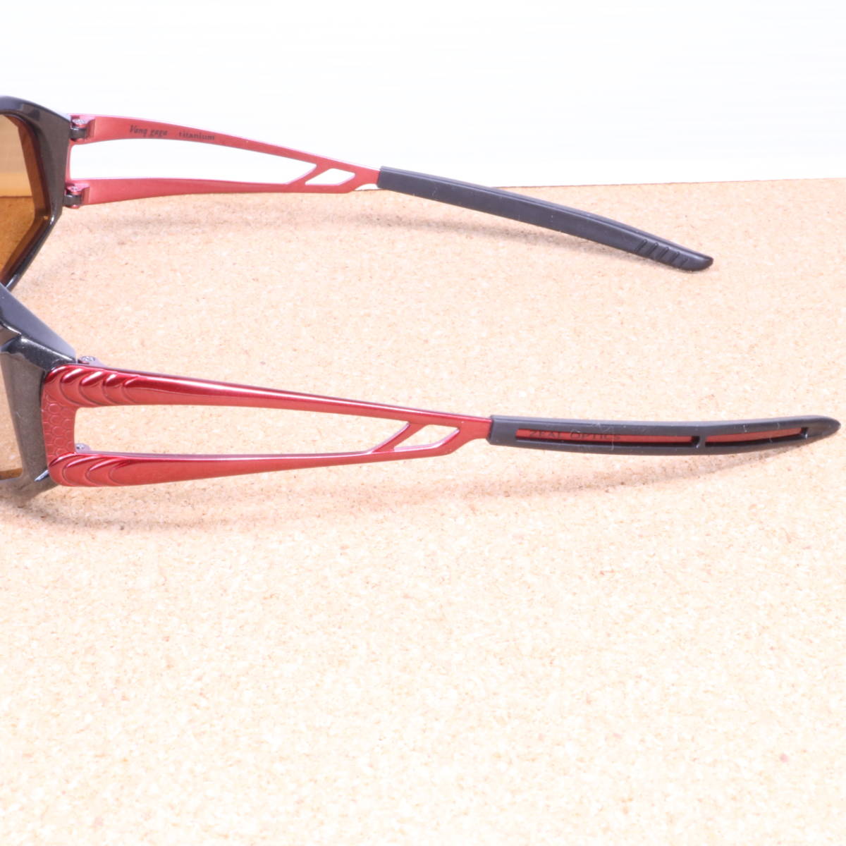 美品 zeal optics(ジールオプティクス) /偏光サングラス/ヴァンクガガ