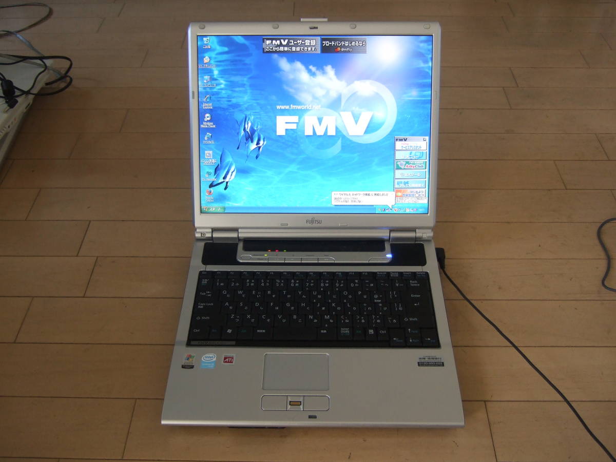 きれい XP FUJITSU FMV-NB50T C.M. 1.73GHz/1.5GB/80GB/office2007/Multi
