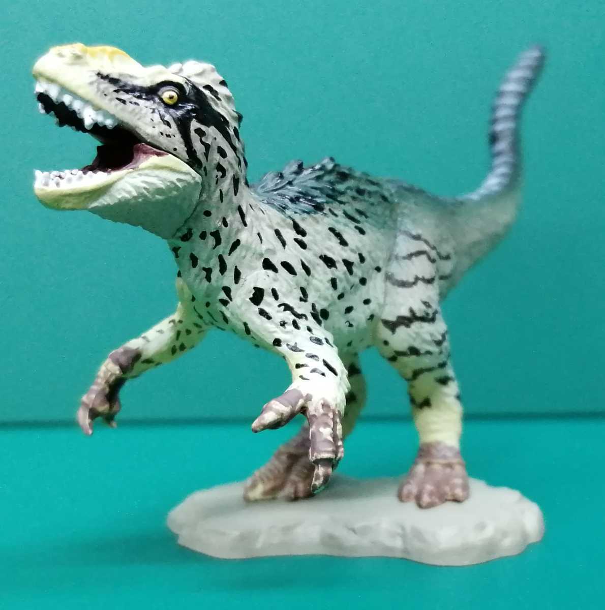カプセルQミュージアム 恐竜発掘記 ティラノサウルス ユウティラヌス